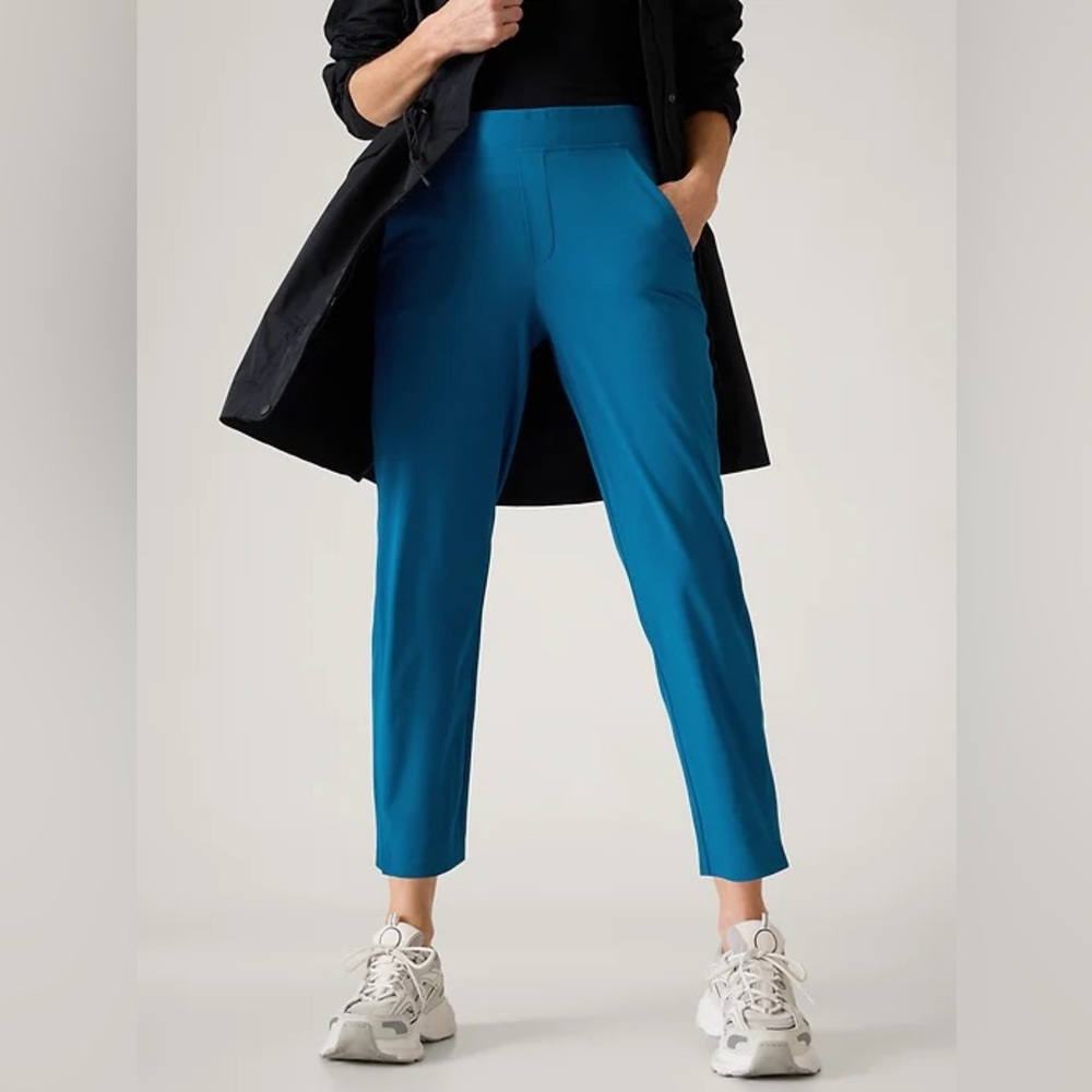 Athleta Brooklyn Mid Rise Ankle Pant - Size 4 - Dark Lapis Blue